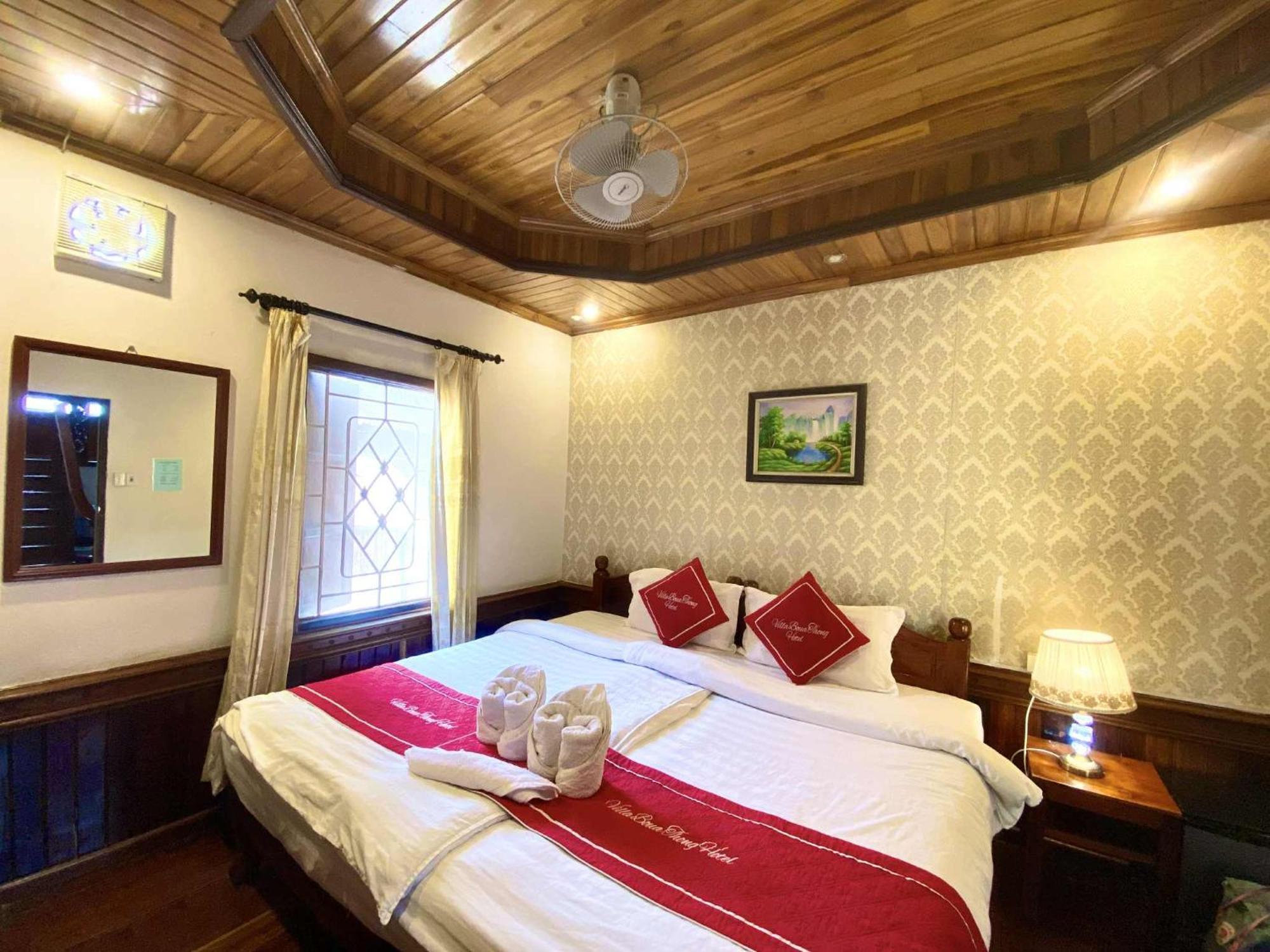 Villay Vanh Place House لوانغ برابانغ المظهر الخارجي الصورة
